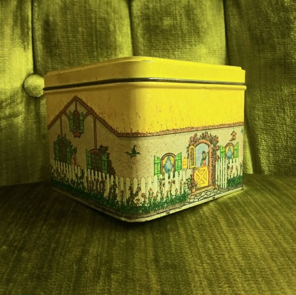 Vintage Cookie Tin Small House Family Box Keepsake
